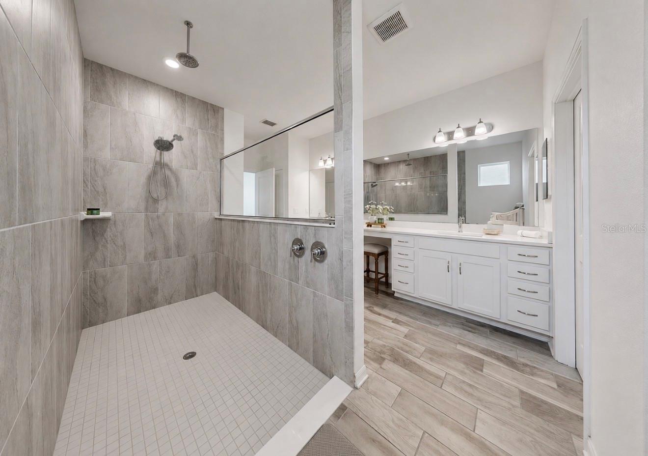 5206 GAVELLA CV — photo 28