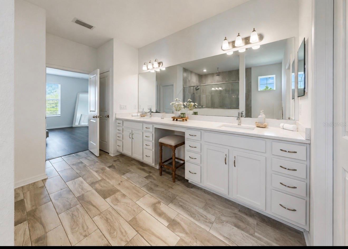 5206 GAVELLA CV — photo 26