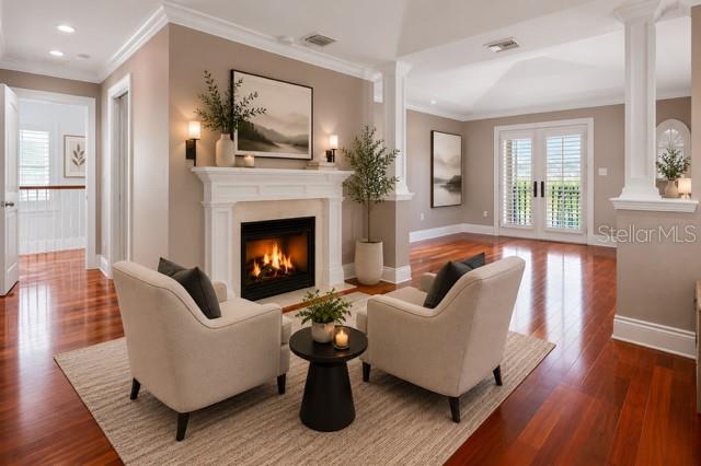 1124 SEVILLE LN NE — photo 33