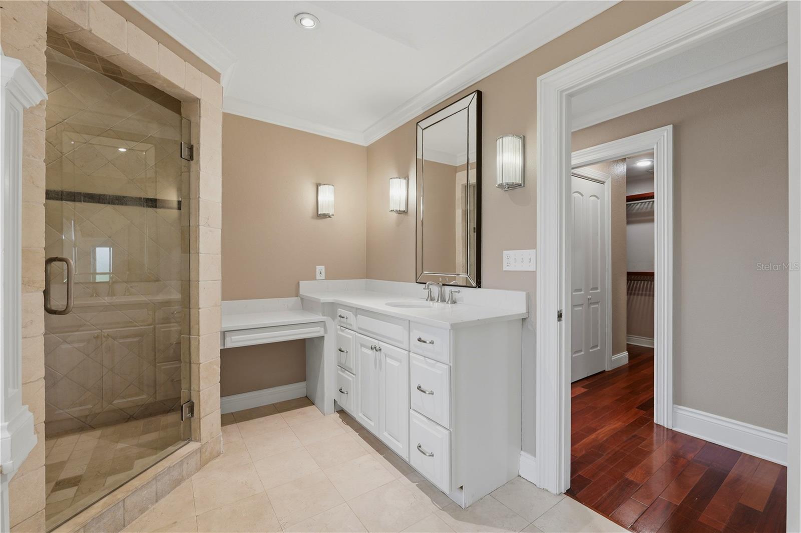 1124 SEVILLE LN NE — photo 36