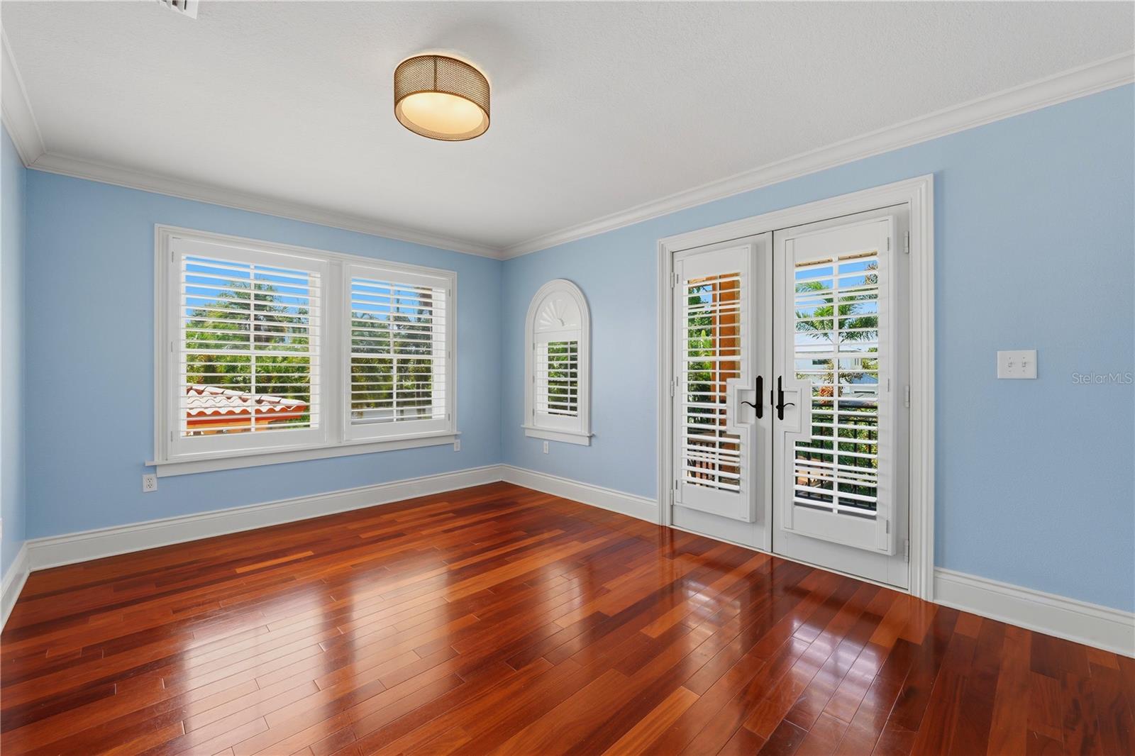 1124 SEVILLE LN NE — photo 40