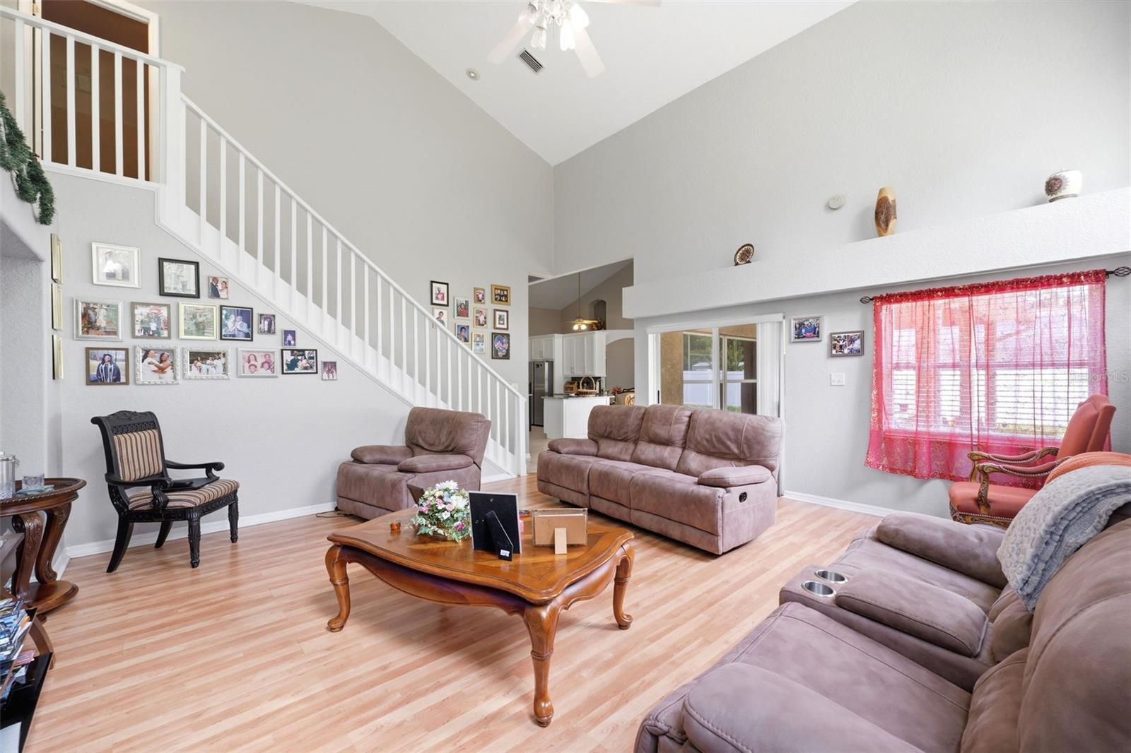 2112 HERITAGE CREST DR — photo 20