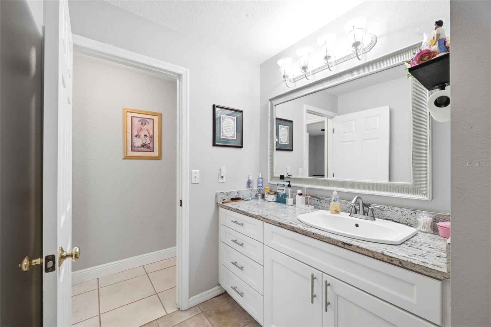 2112 HERITAGE CREST DR — photo 31