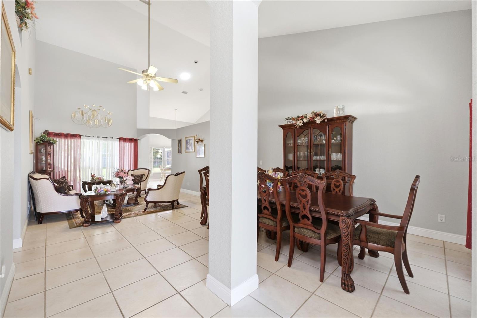 2112 HERITAGE CREST DR — photo 8