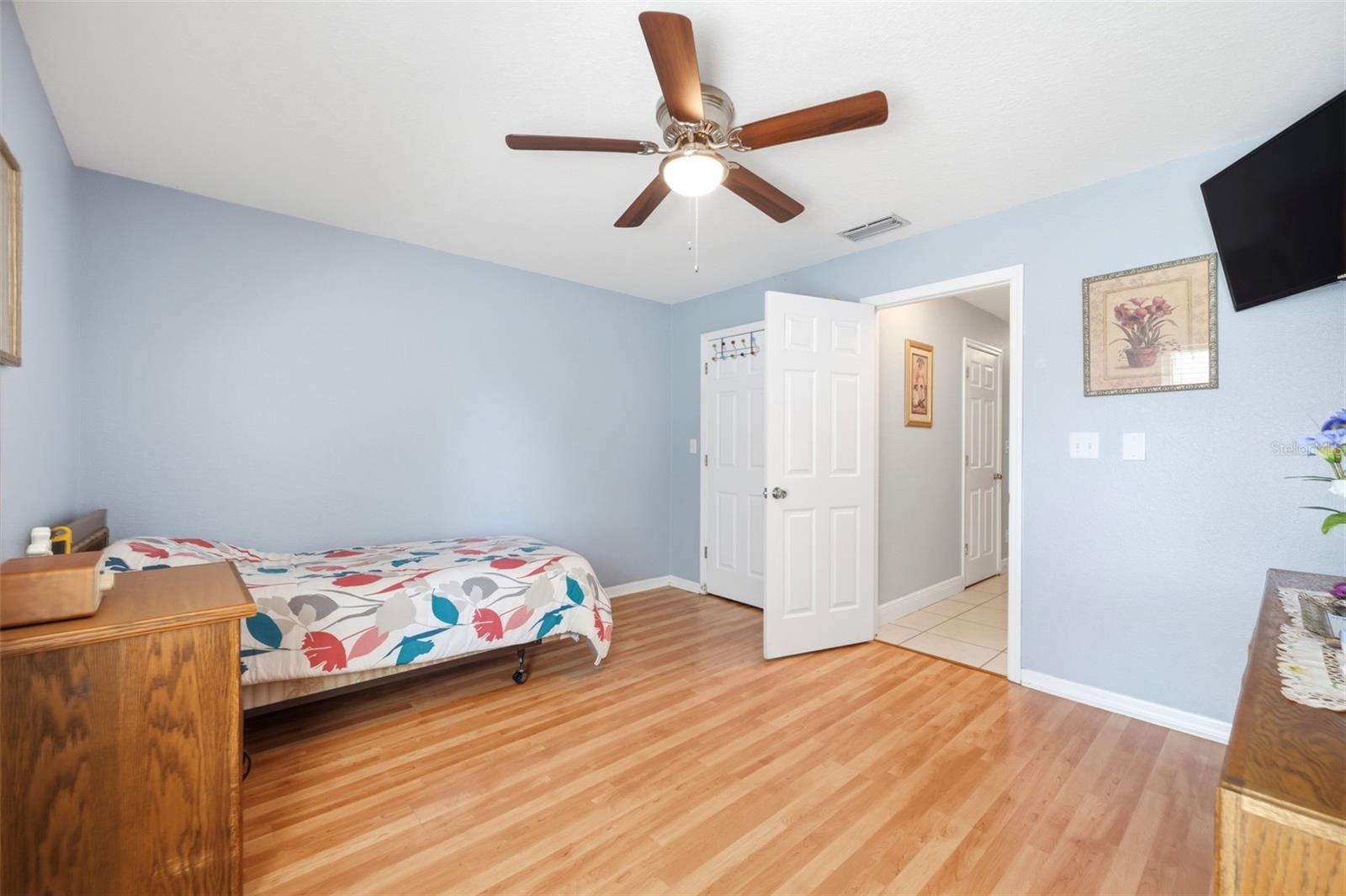 2112 HERITAGE CREST DR — photo 27