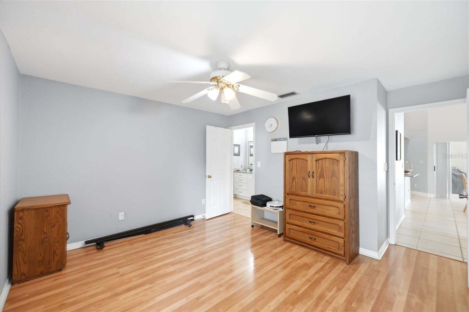 2112 HERITAGE CREST DR — photo 28