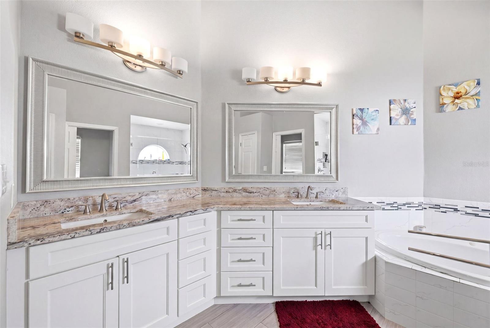 2112 HERITAGE CREST DR — photo 24