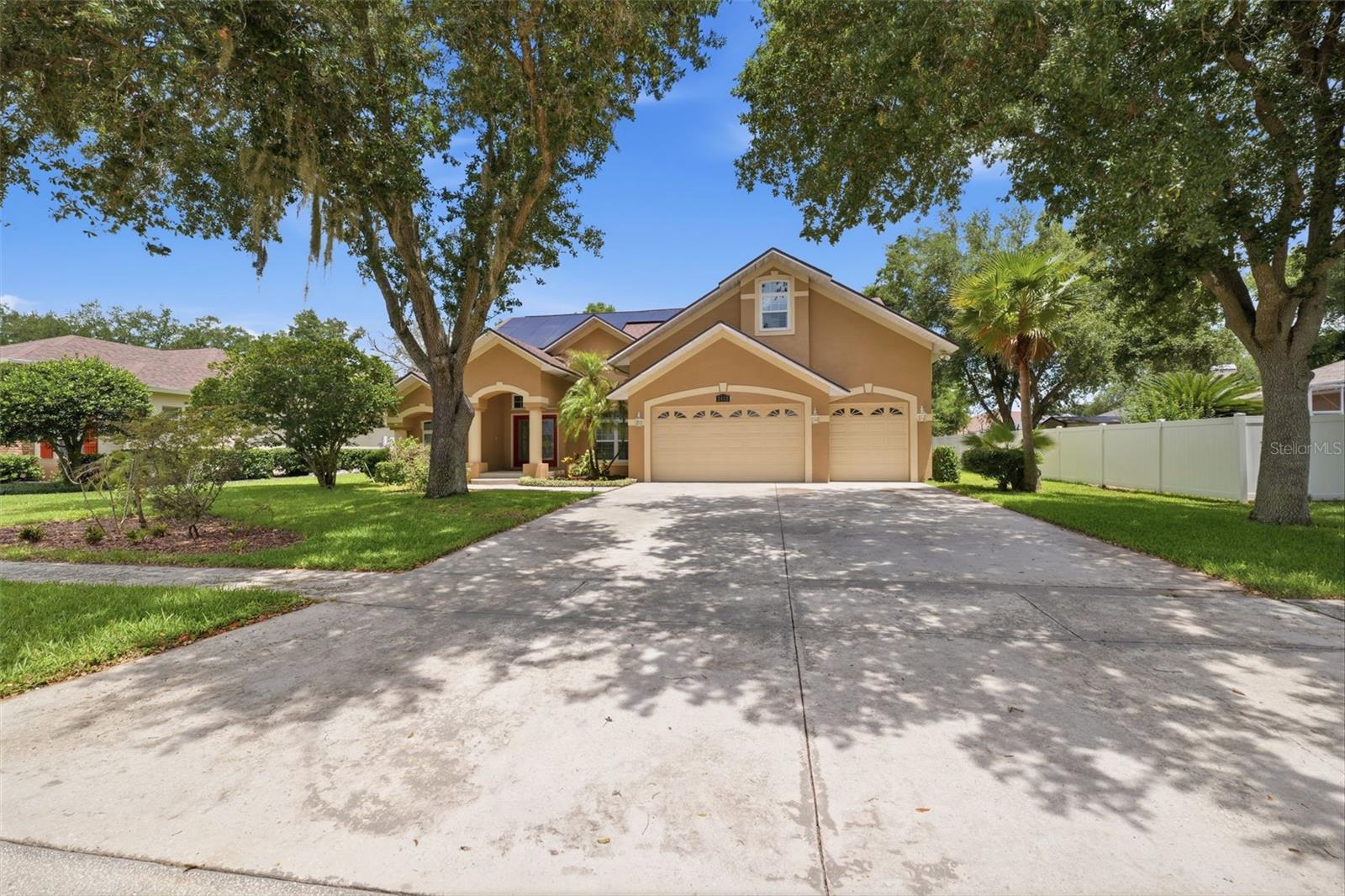 2112 HERITAGE CREST DR — photo 48