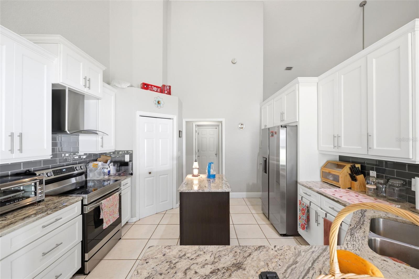 2112 HERITAGE CREST DR — photo 15