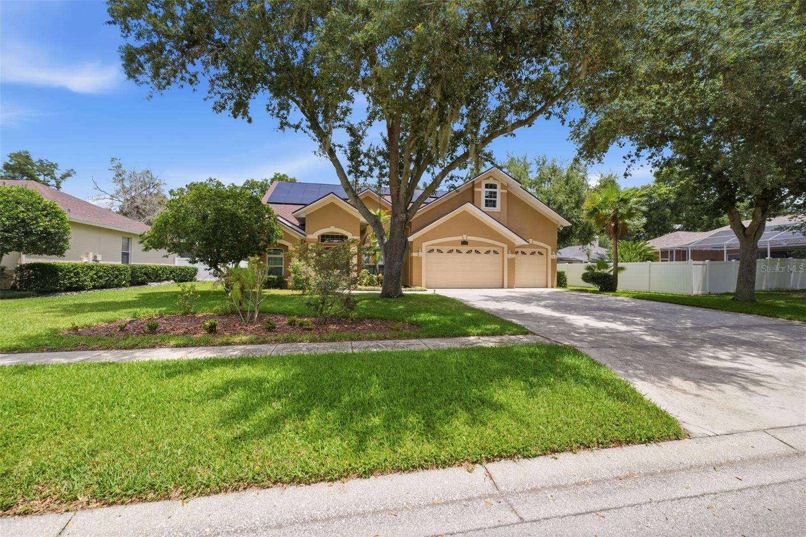 2112 HERITAGE CREST DR — photo 53
