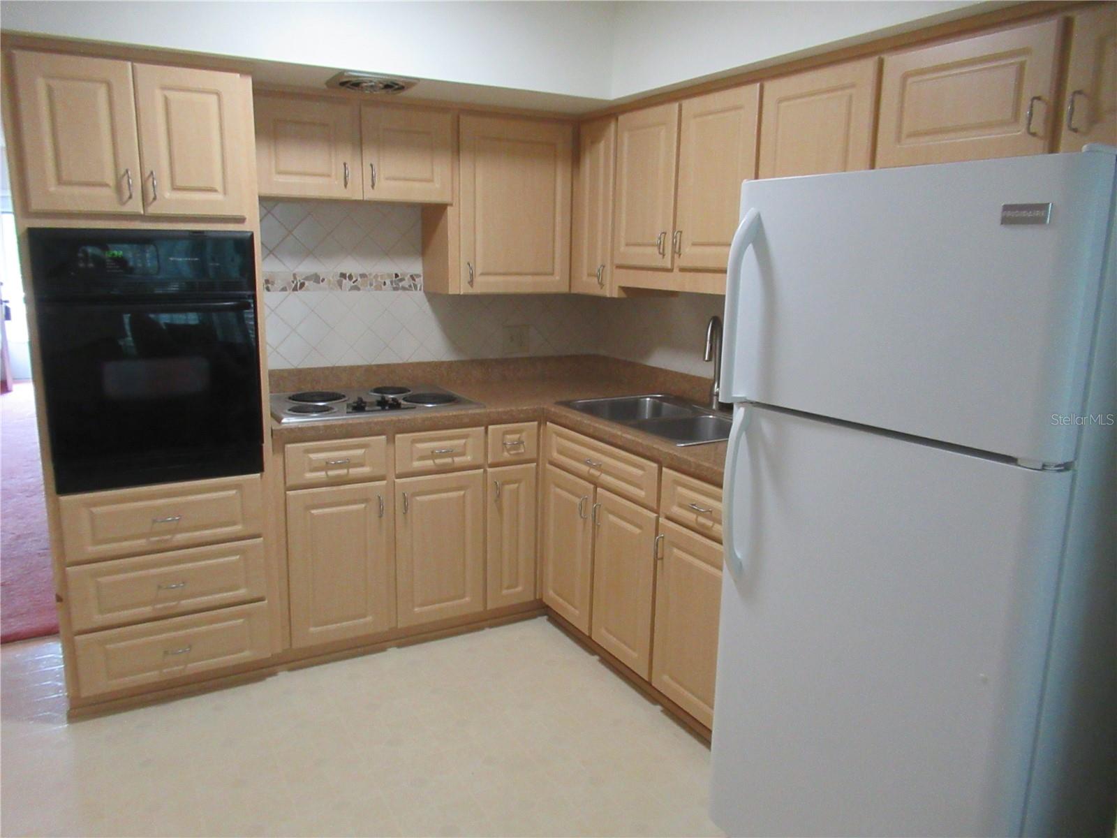 2426 PERSIAN DR #56 — photo 12