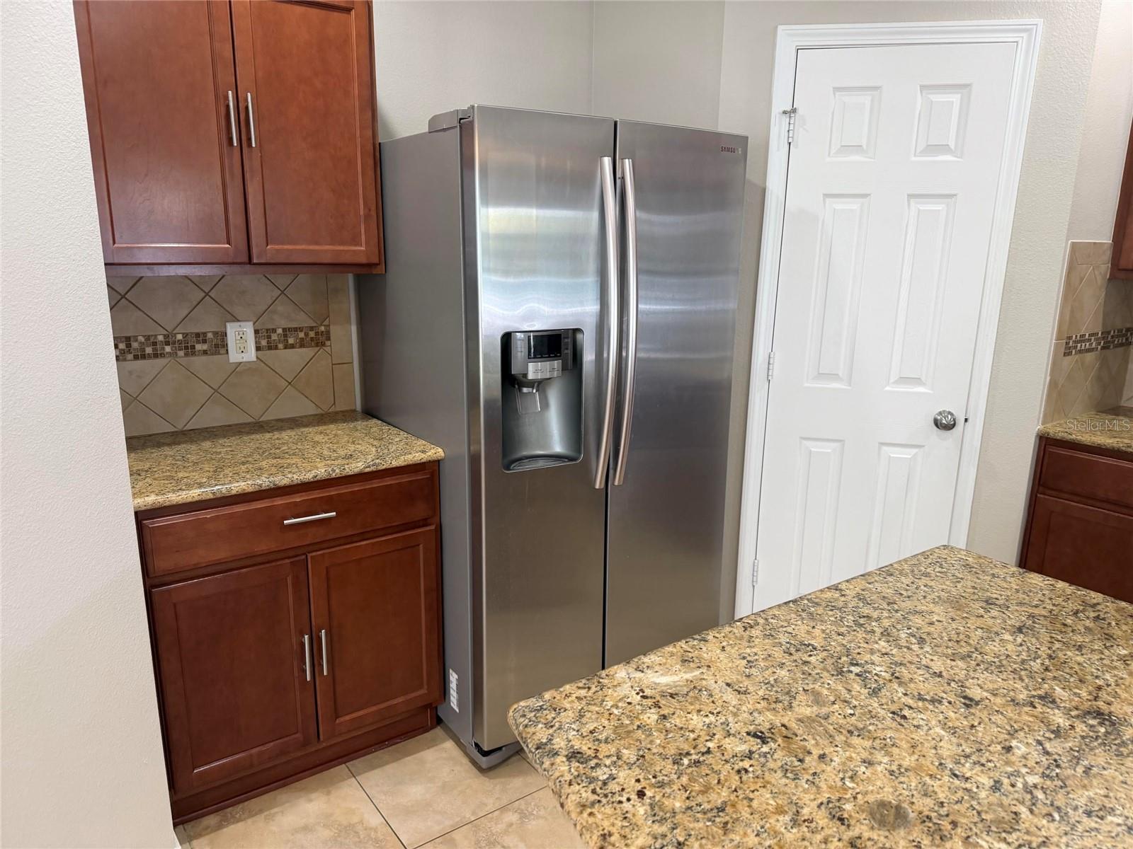 4723 SOMERSET HILL LN — photo 4