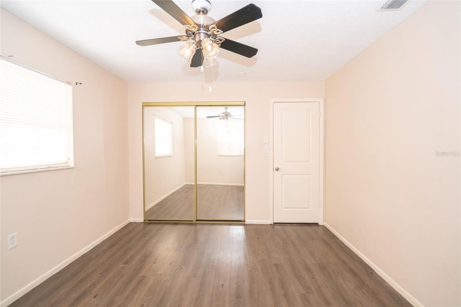 8033 MANVEL DR — photo 14