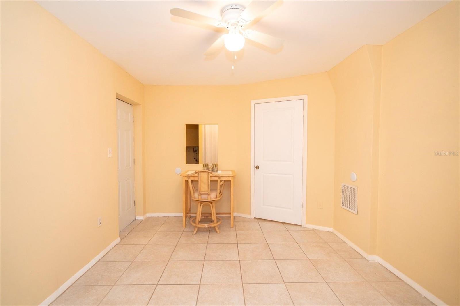 8033 MANVEL DR — photo 16