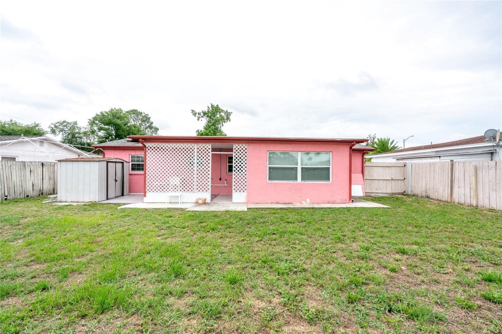 8033 MANVEL DR — photo 23