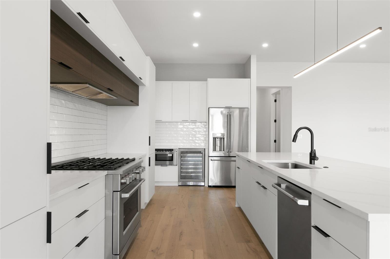 1810 4TH ST E — photo 11
