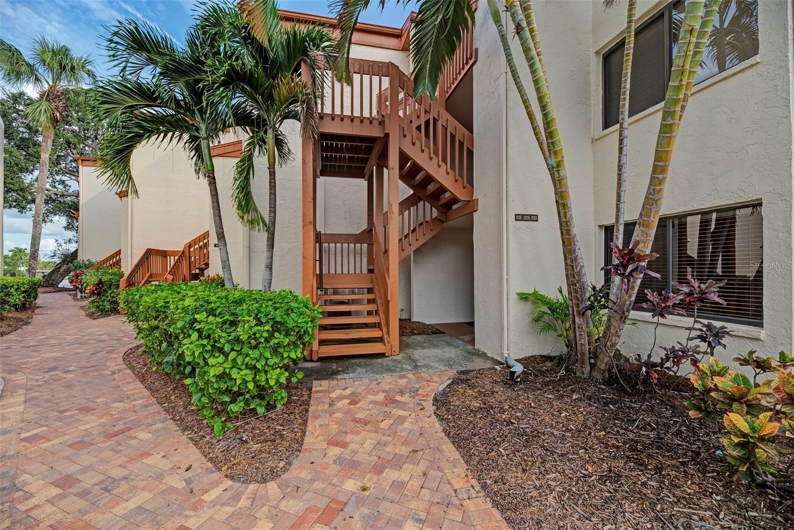 1800 COVE II PL #213 — photo 10
