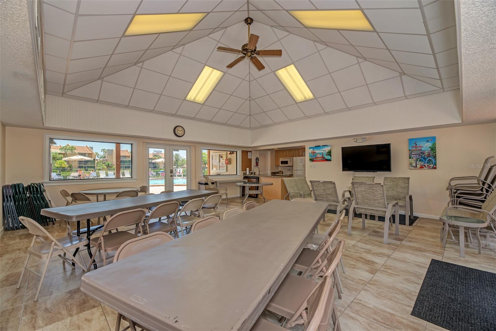 1800 COVE II PL #213 — photo 45