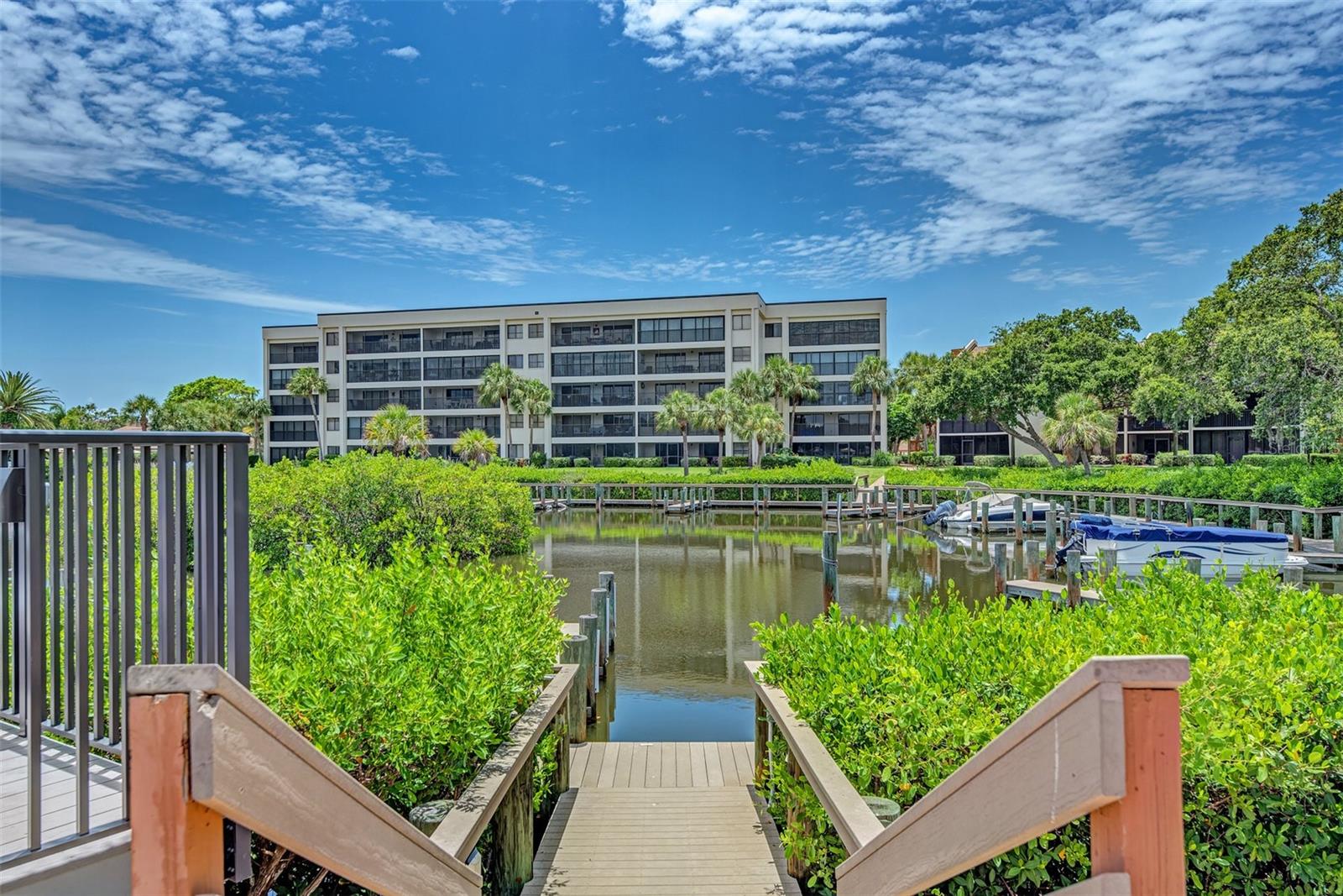 1800 COVE II PL #213 — photo 47