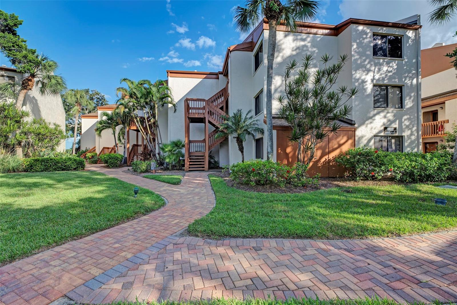1800 COVE II PL #213 — photo 9