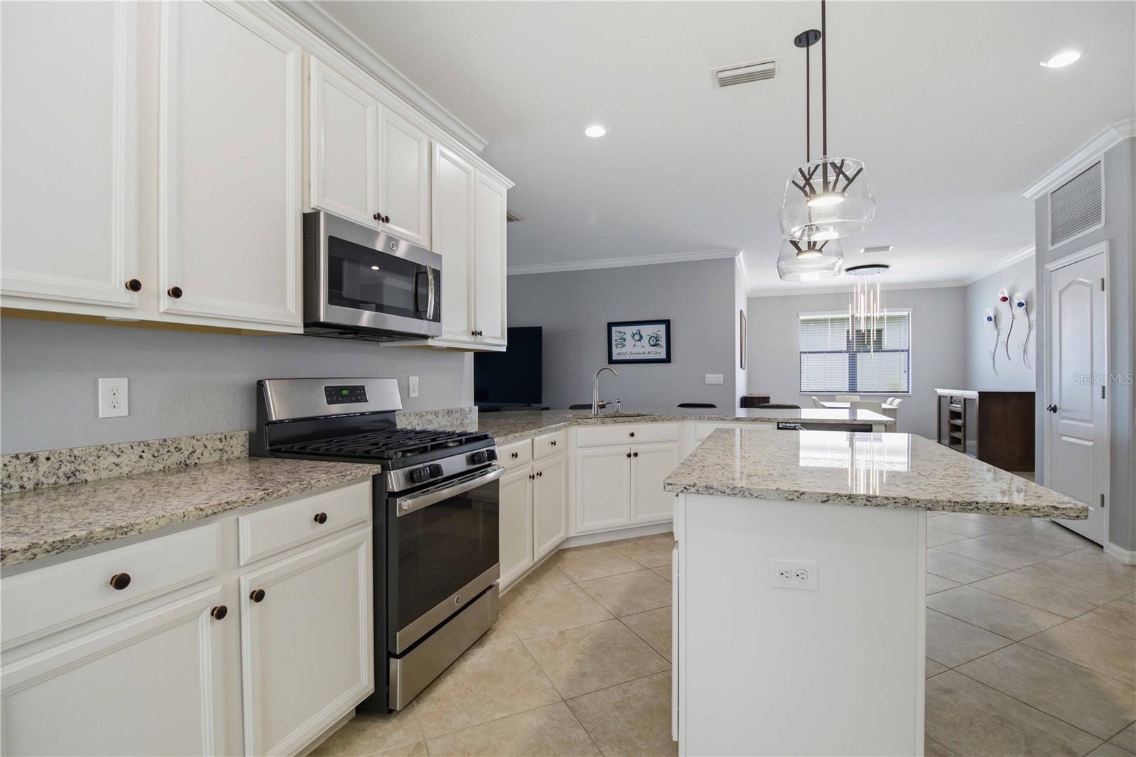 13422 SAW PALM CREEK TRL — photo 12