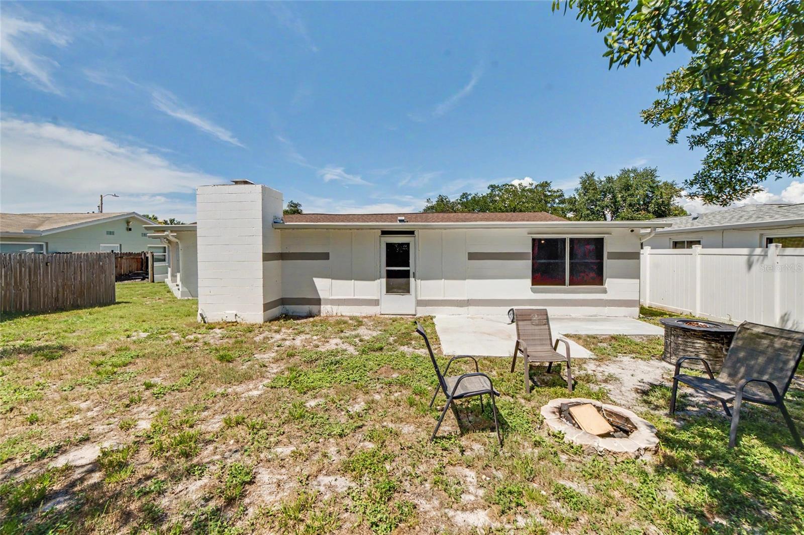 3334 COLDWELL DR — photo 22