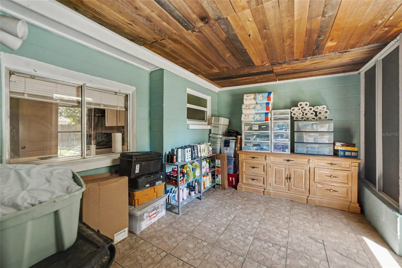 3334 COLDWELL DR — photo 19