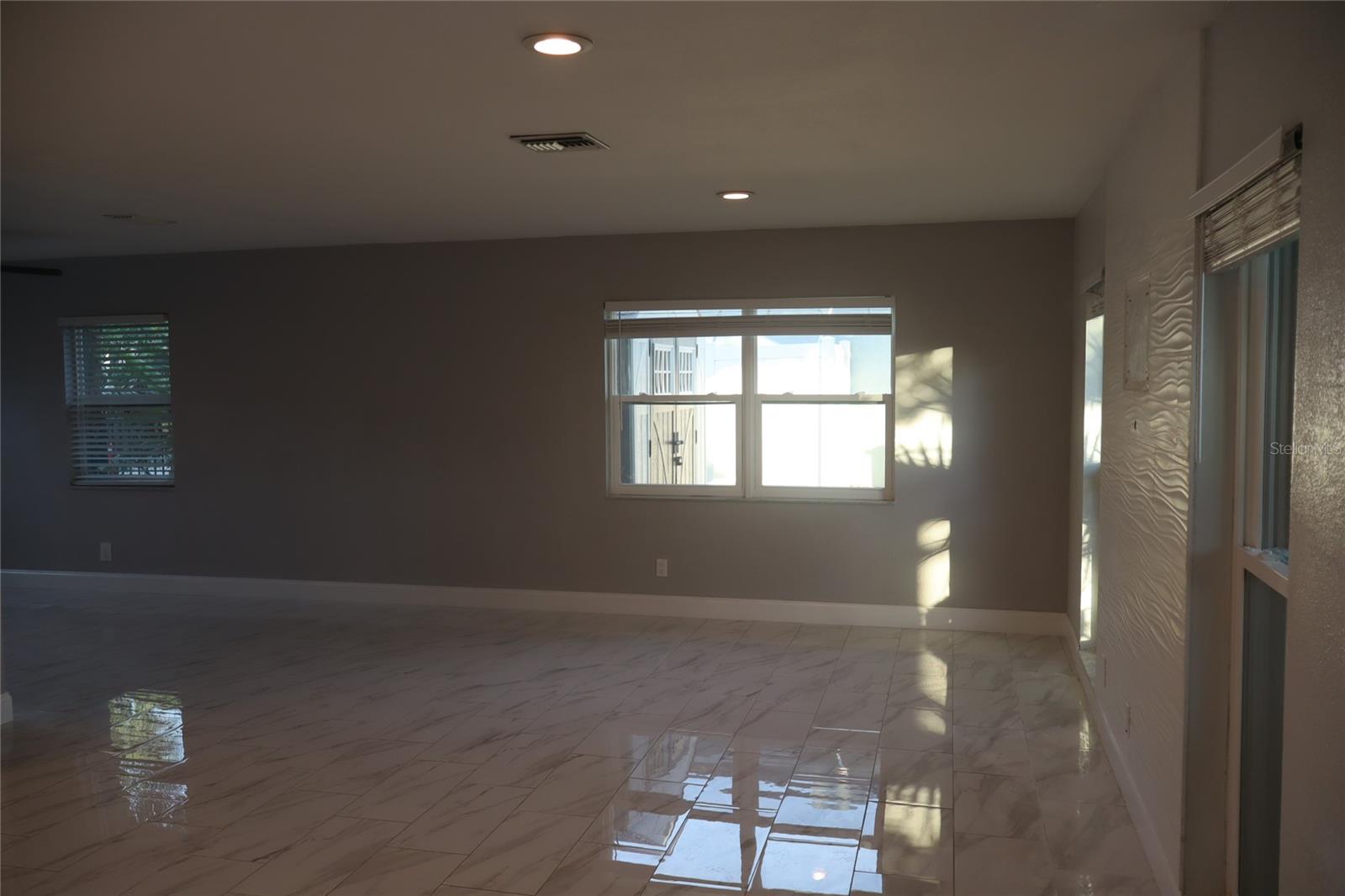 1019 SPINDLE PALM WAY — photo 14