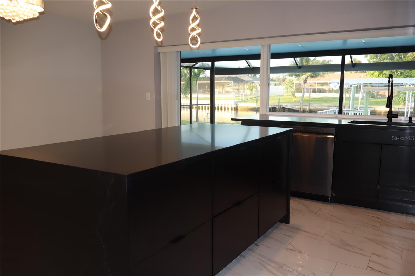 1019 SPINDLE PALM WAY — photo 23