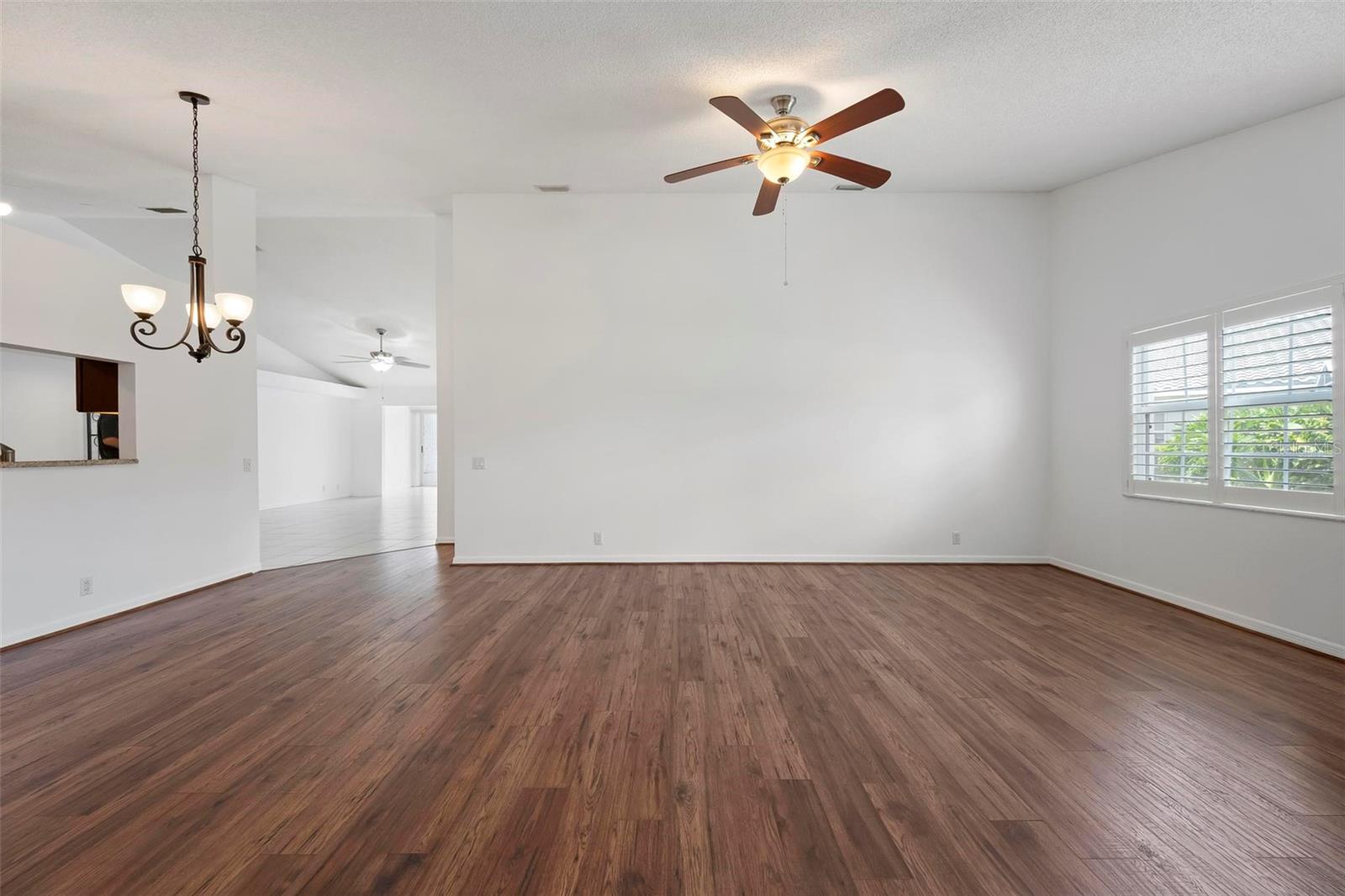 5368 KELLY DR #17 — photo 2