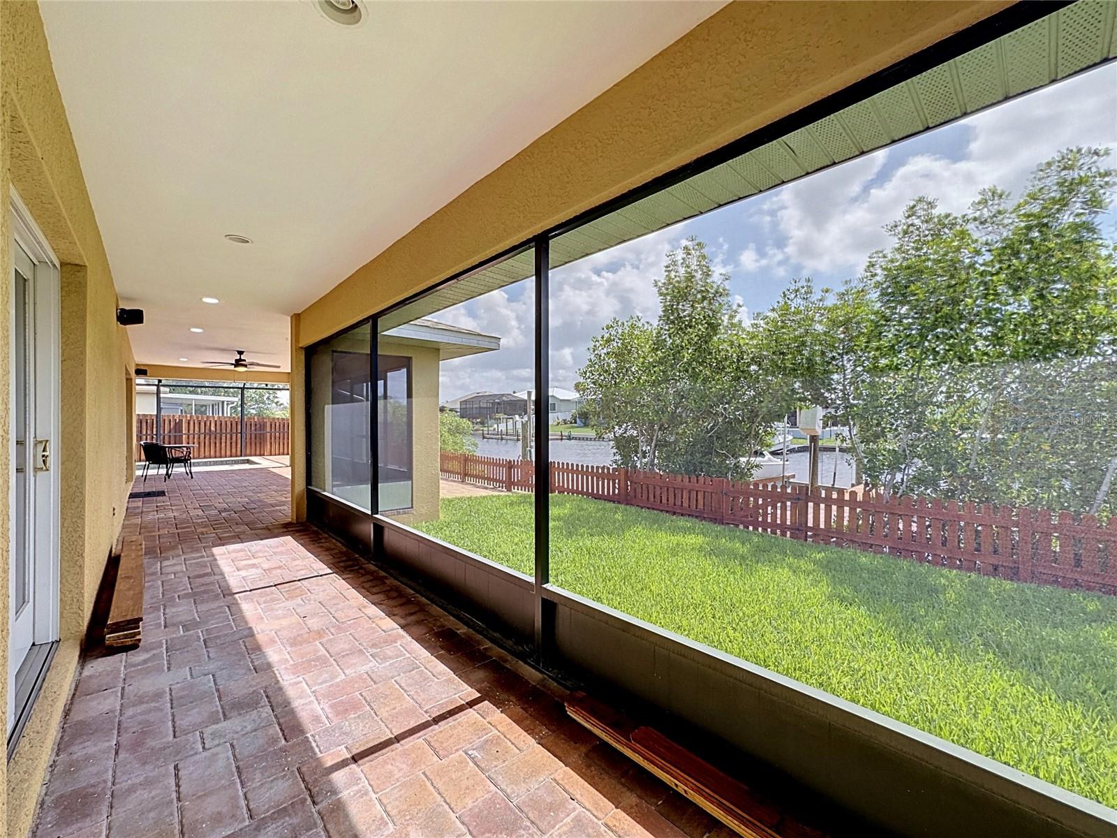 6517 SOLITAIRE PALM WAY — photo 39
