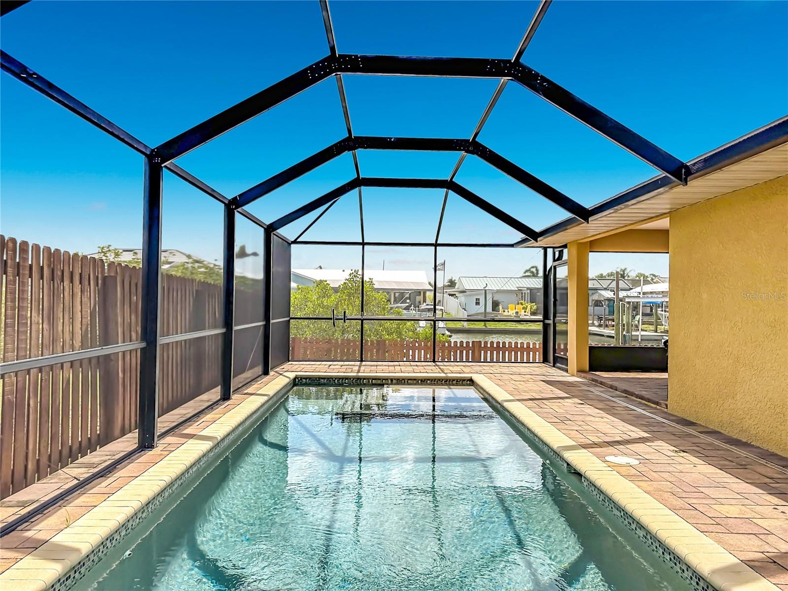 6517 SOLITAIRE PALM WAY — photo 44