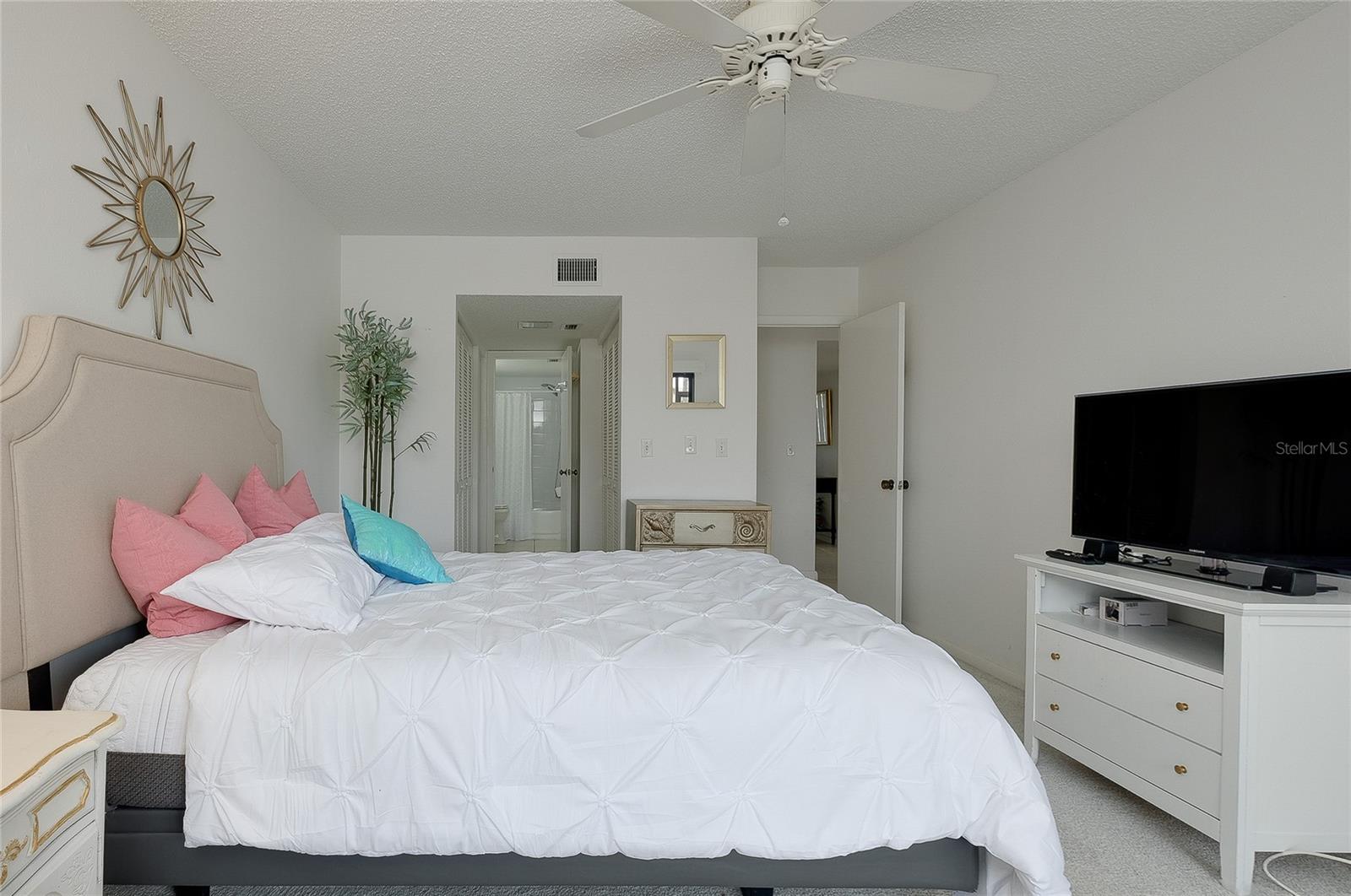 1186 BIRD BAY WAY #109 — photo 33