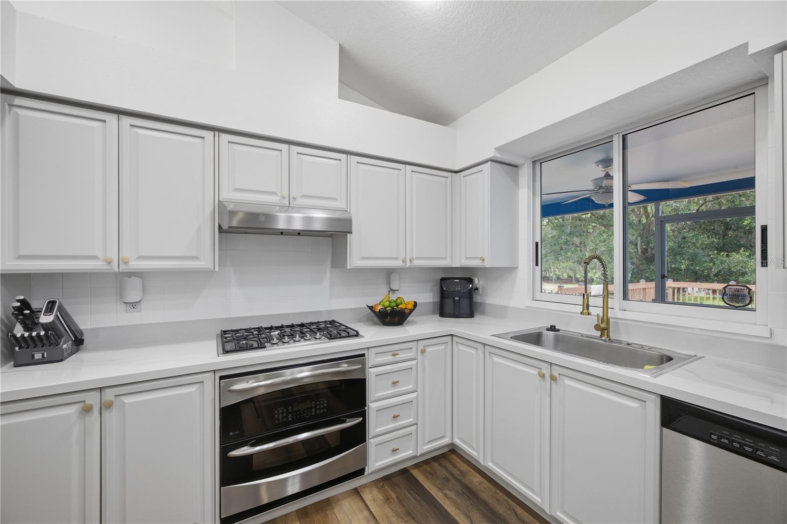 26347 FOAMFLOWER BLVD — photo 15