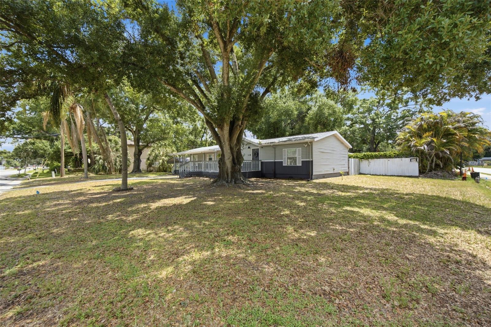 5203 N MENDENHALL DR — photo 38