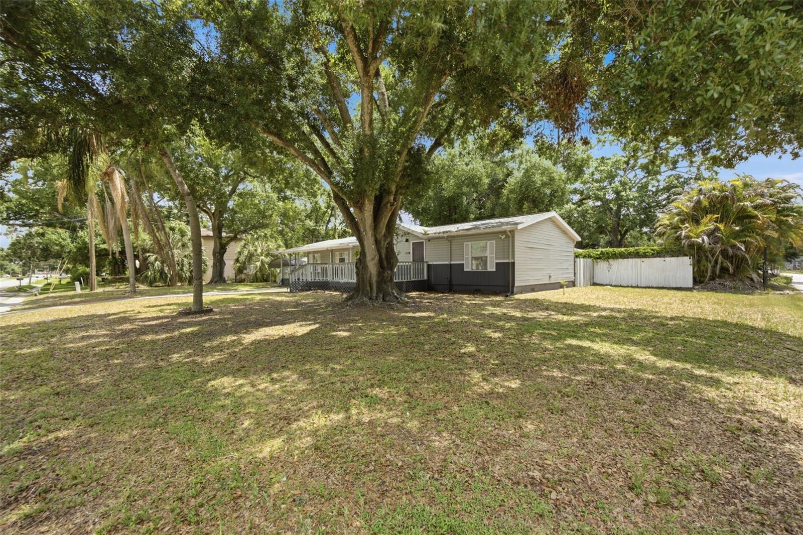 5203 N MENDENHALL DR — photo 40