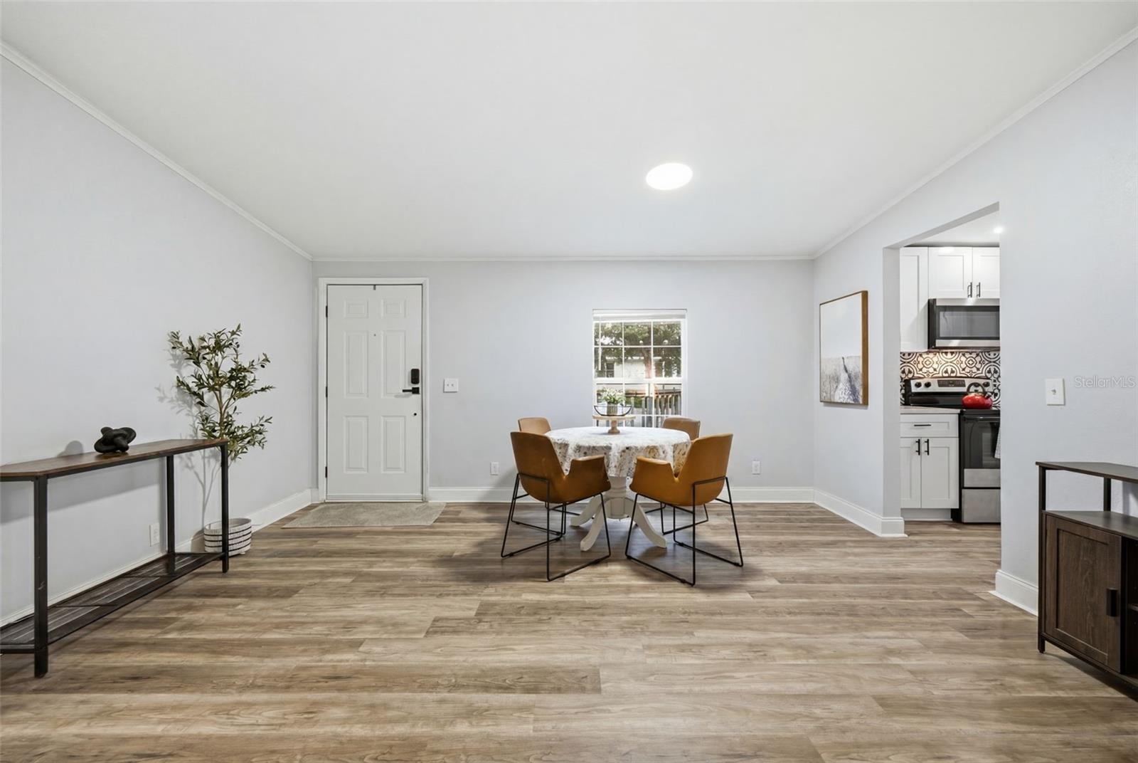 5203 N MENDENHALL DR — photo 16