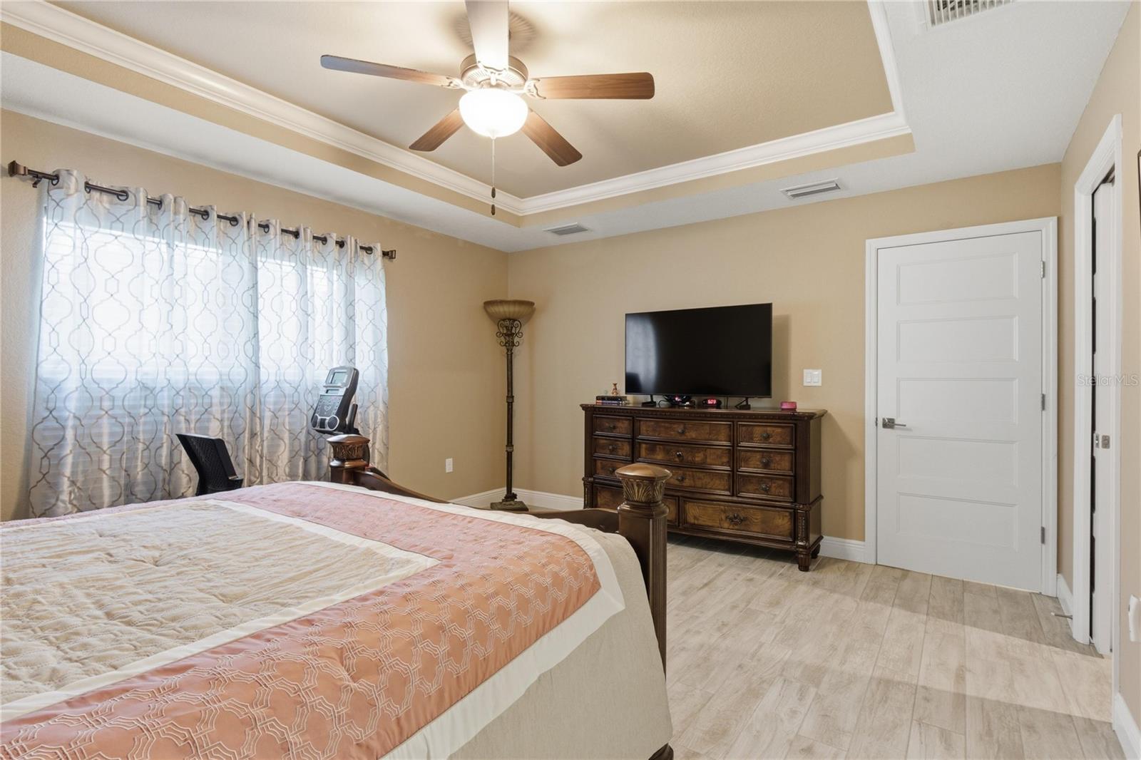 3018 BARRY RD — photo 16