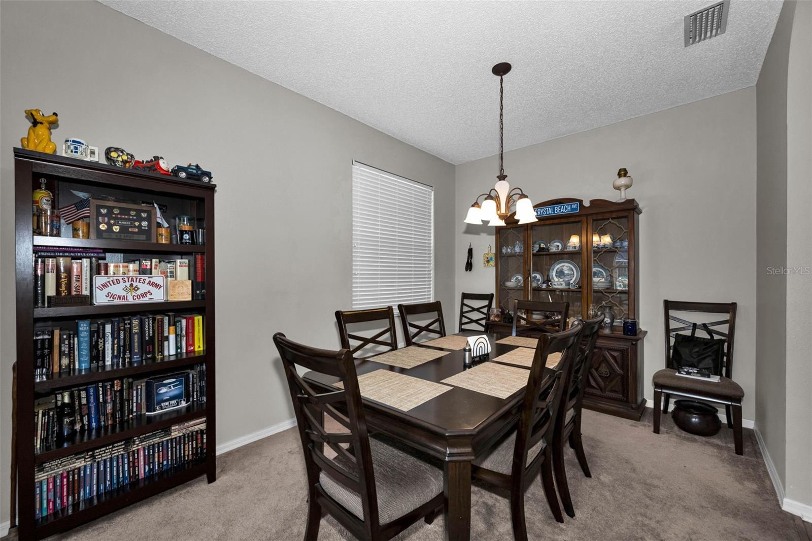1821 ALVARA PL — photo 10
