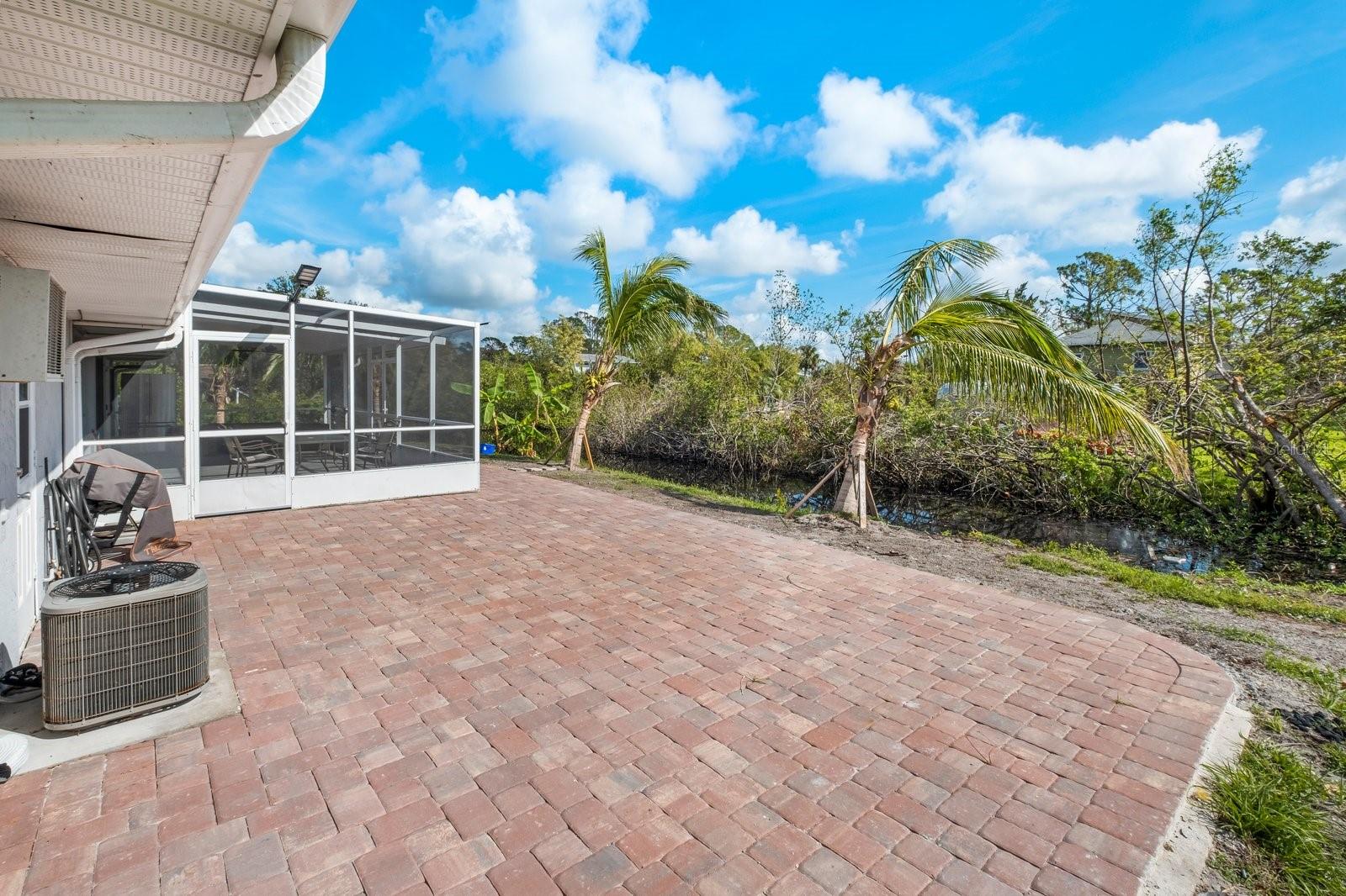 9080 CALOOSA DR — photo 25
