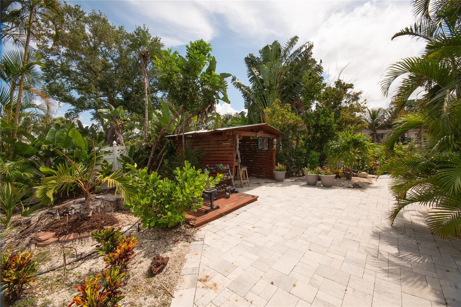 4925 PRIMROSE PATH — photo 45