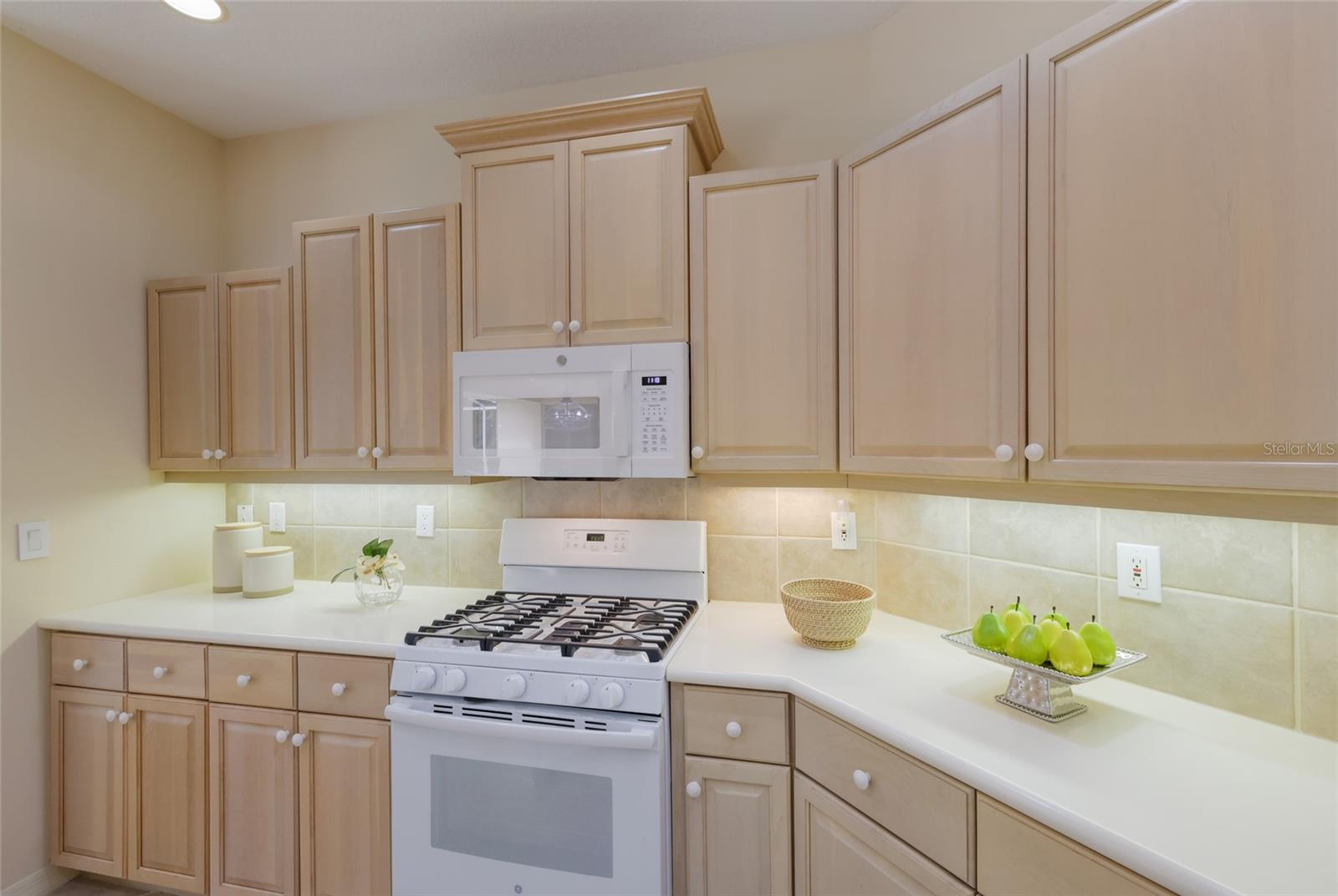 8005 WATERVIEW BLVD — photo 14