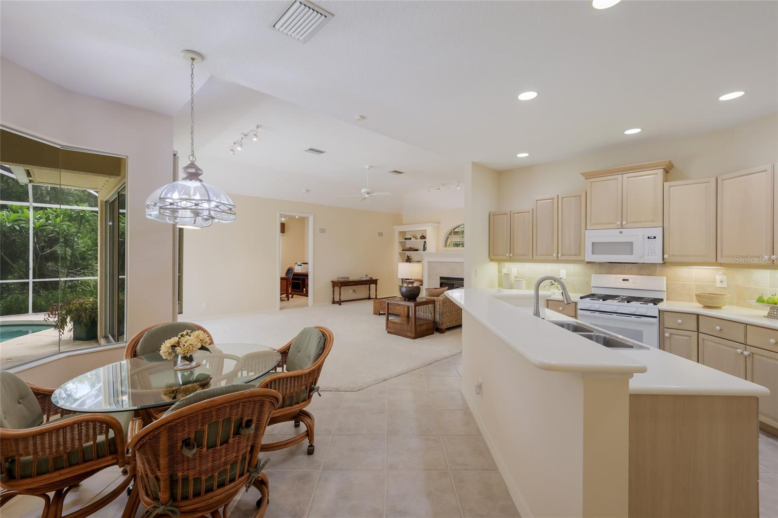 8005 WATERVIEW BLVD — photo 10