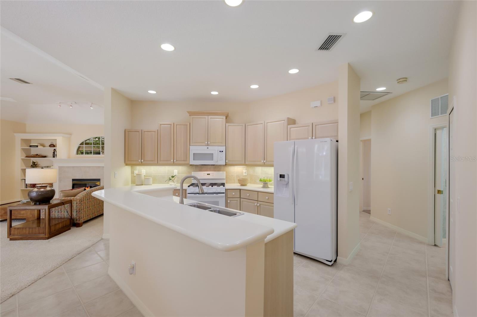 8005 WATERVIEW BLVD — photo 11