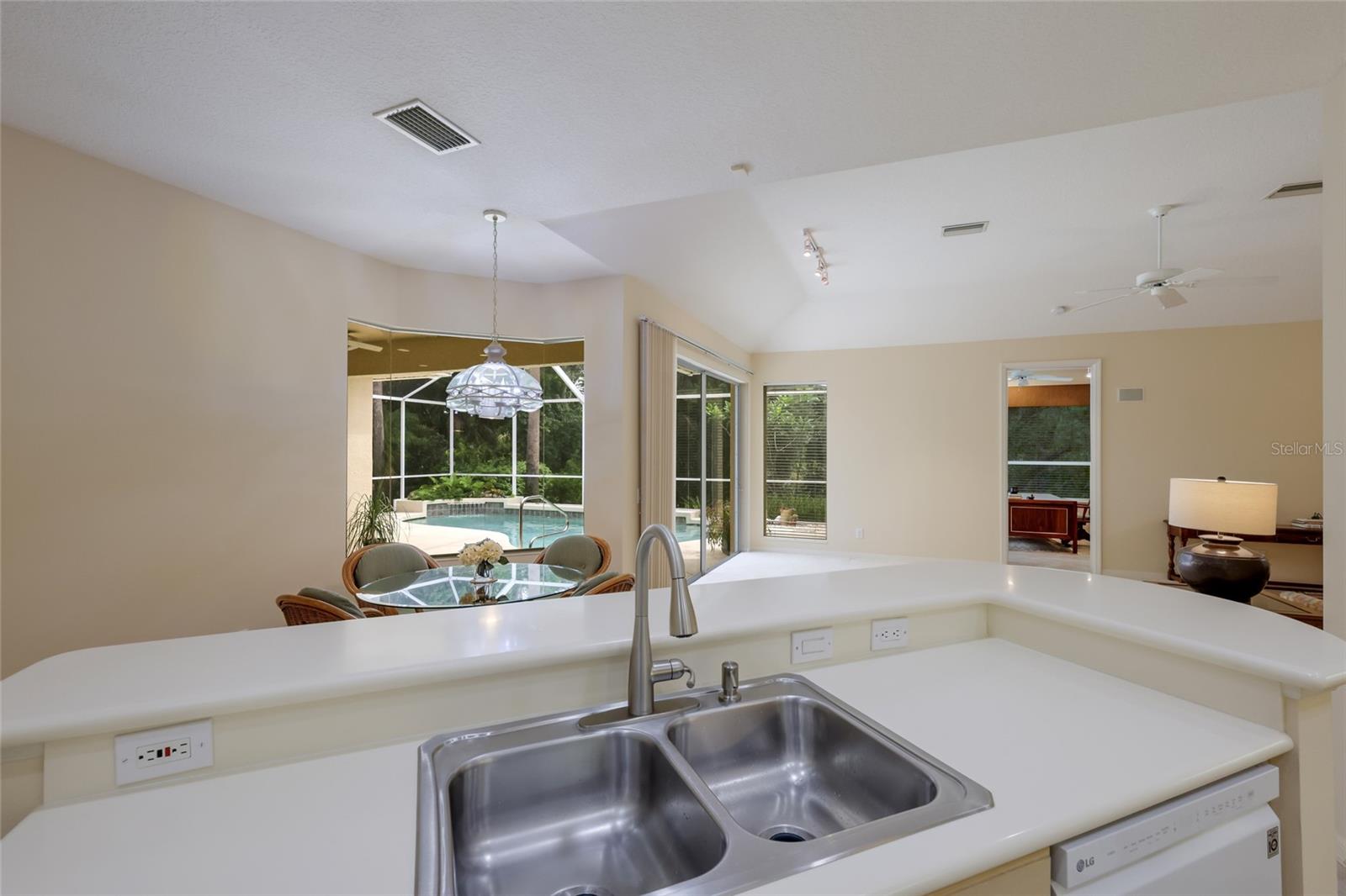 8005 WATERVIEW BLVD — photo 15