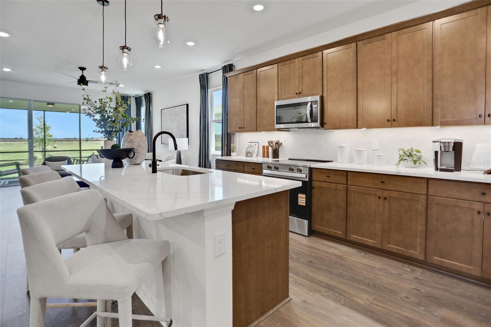7832 GLEN LILY PL — photo 4