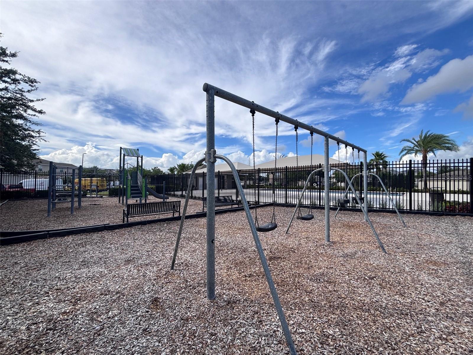 405 SERENITY MILL LOOP — photo 40