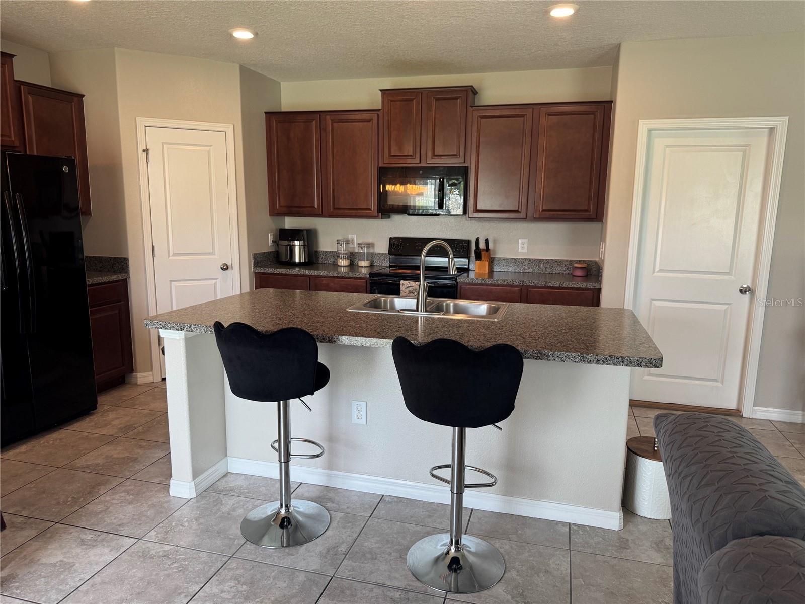 405 SERENITY MILL LOOP — photo 11