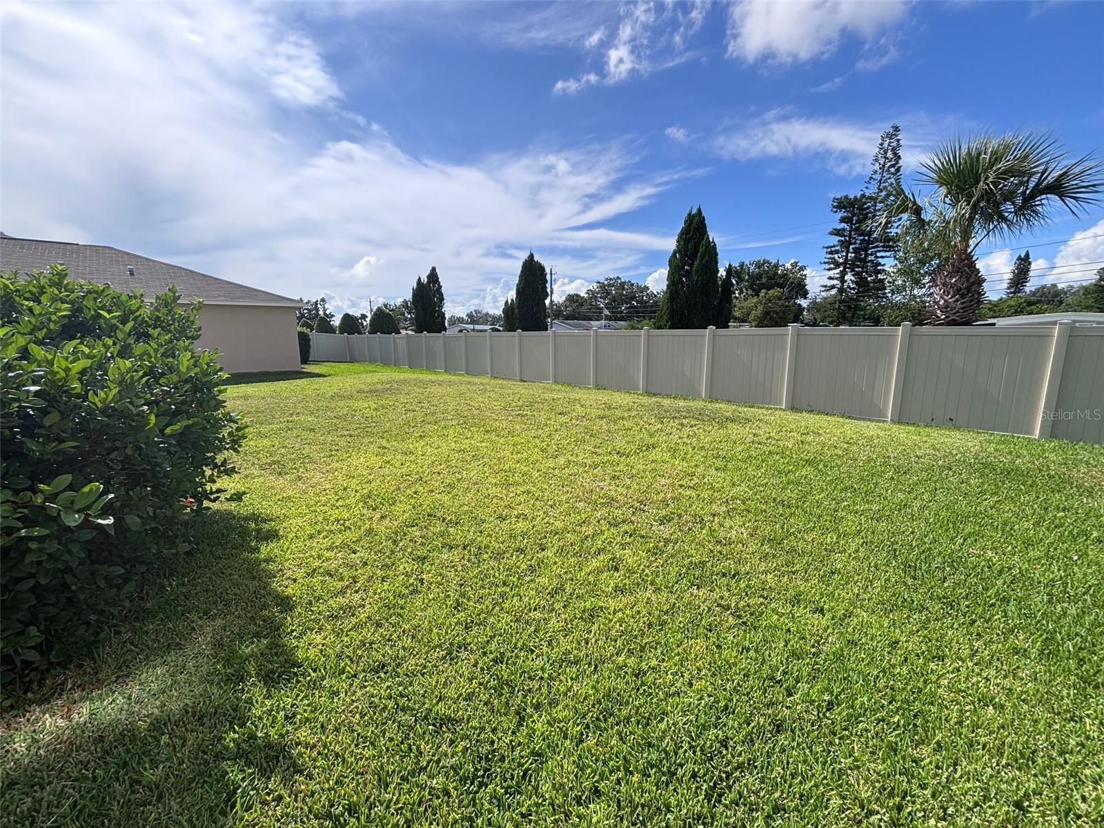 405 SERENITY MILL LOOP — photo 32