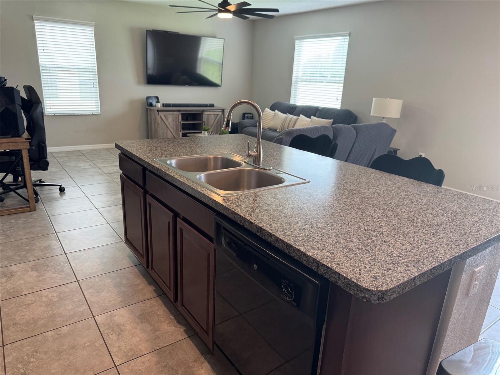 405 SERENITY MILL LOOP — photo 8
